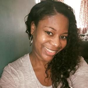 Meet your Posher, Natia